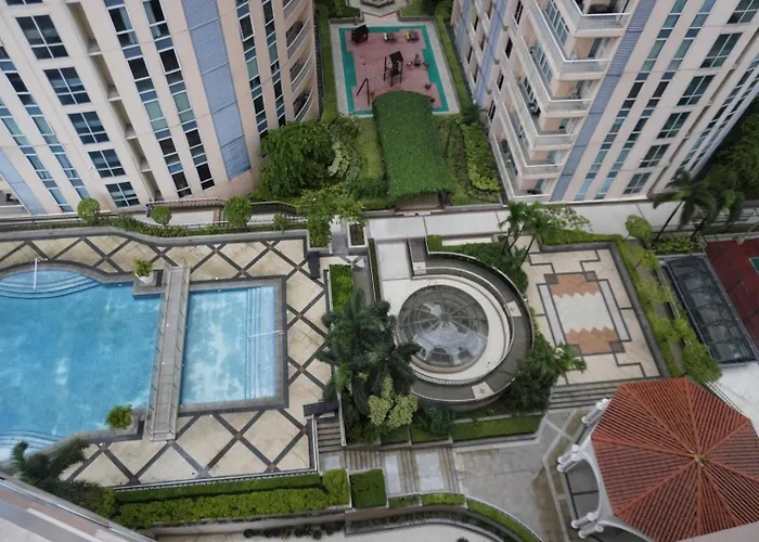 Aparthotel Modern Rustic Pet Friendly In Mckinley Hill Bgc Manila